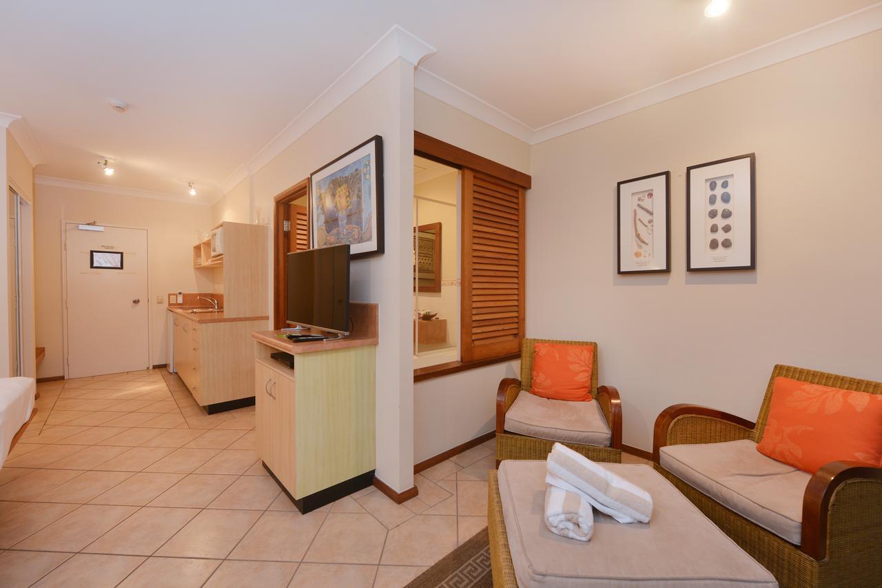 Seascape Holidays - Hibiscus Port Douglas Exterior photo
