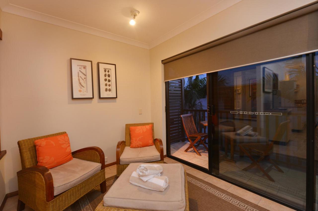 Seascape Holidays - Hibiscus Port Douglas Exterior photo